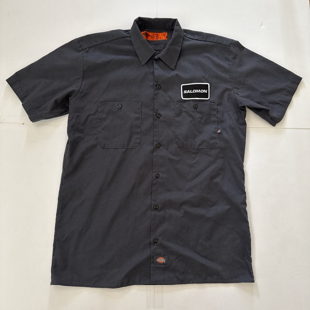 Dickies Men's Gray Short Sleeve Workwear Shirt with Salomon Embroidered Logo